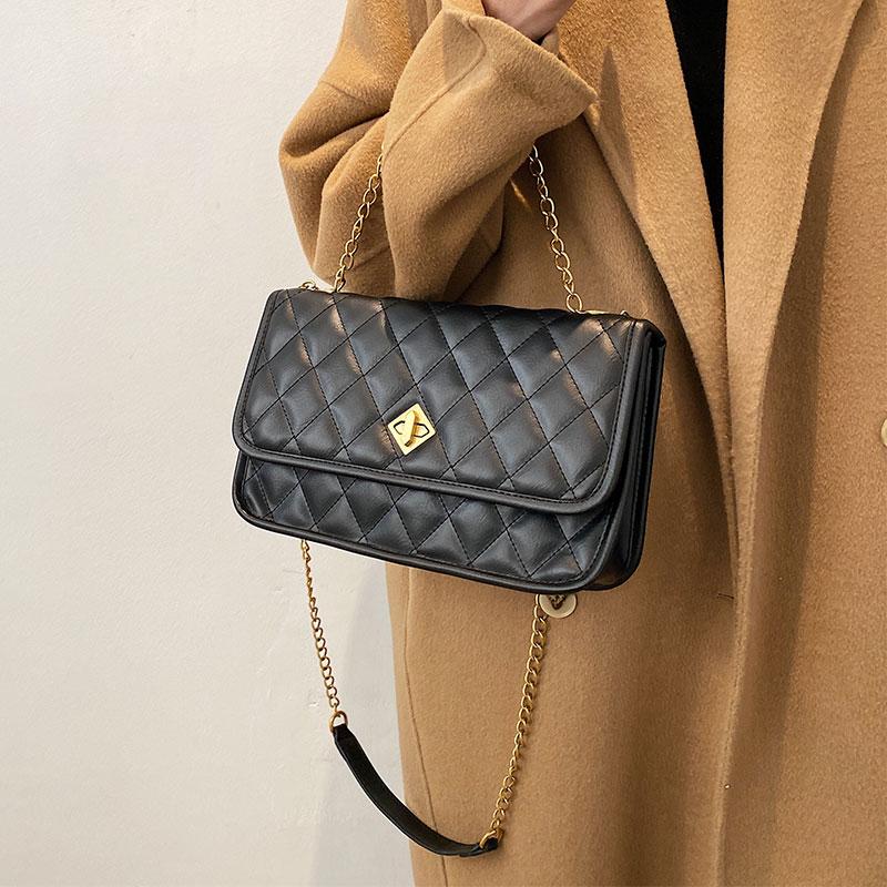 Classic Diamond Lattice Shoulder Bag for Women Chain Solid Colour Crossbody Bag Fashion 2021 Pu Leather Lady Plaid Messenger, Black
Classic Diamond Lattice Shoulder Bag for Women Chain Solid Colour Crossbody Bag Fashion 2021 Pu Leather Lady Plaid Messenger, Black