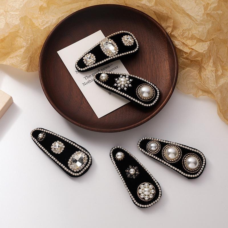 Hair Clips & Barrettes Vintage Black Velvet Fabric Rhinestone Crystal Faux Pearl Flower Decor Hairpins Wedding Accessories Jewelry MS64, Golden;silver
Hair Clips & Barrettes Vintage Black Velvet Fabric Rhinestone Crystal Faux Pearl Flower Decor Hairpins Wedding Accessories Jewelry MS64, Golden;silver
