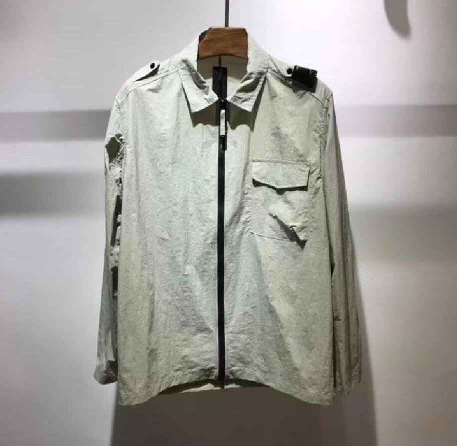 Topstoney Jackets 2022ISLAND Compass SITONG STONE Patched Pockets CP Lapel Neck Men Jacket High Street Clothes Hooded Jacket Coat Europe size -2XL Green Black, Shipping pay
Topstoney Jackets 2022ISLAND Compass SITONG STONE Patched Pockets CP Lapel Neck Men Jacket High Street Clothes Hooded Jacket Coat Europe size -2XL Green Black, Shipping pay