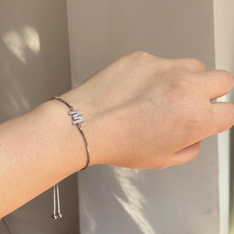 Charm Bracelets Silver Color Custom Cubic ZIrconia 26 Alphabet Letter Bracelet Trendy Elegant Adjustable Chain Arm Cuff Jewelry
Charm Bracelets Silver Color Custom Cubic ZIrconia 26 Alphabet Letter Bracelet Trendy Elegant Adjustable Chain Arm Cuff Jewelry