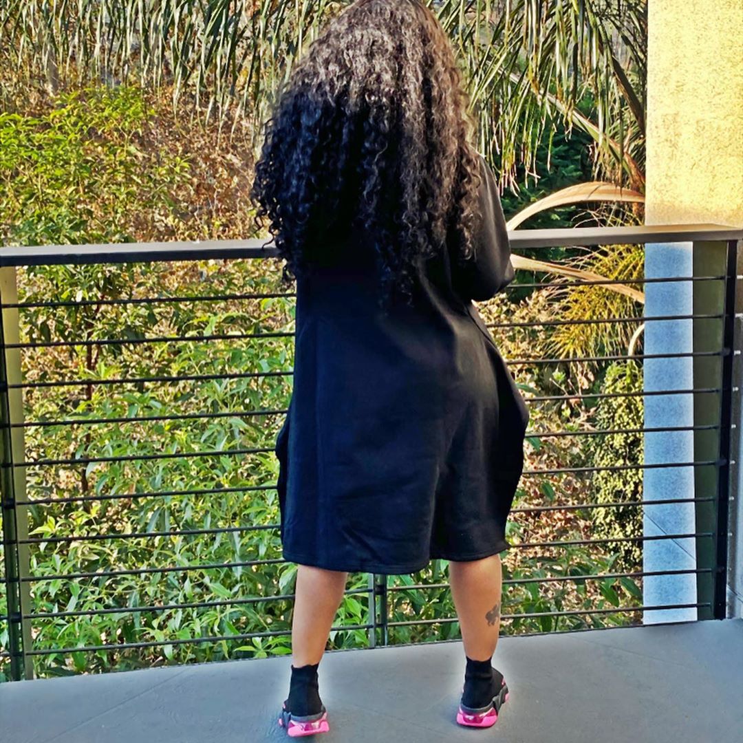 Hoodies Spot 2021 European and American spring autumn long-sleeved women's solid color plus velvet sweater jacket