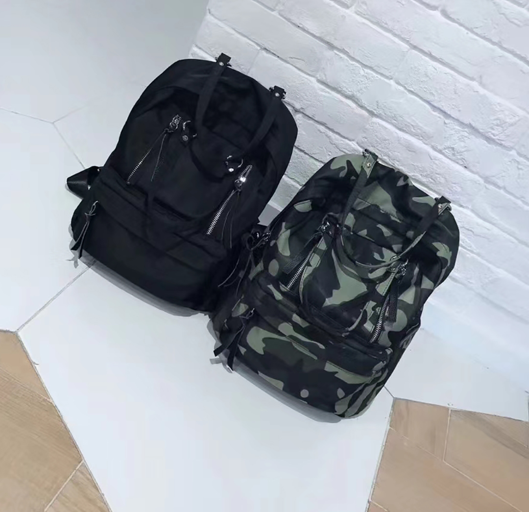 Fashion girl backpack Tote double zipper real leather shoulder strap mobile phone coin purse travel bag, Box
Fashion girl backpack Tote double zipper real leather shoulder strap mobile phone coin purse travel bag, Box
