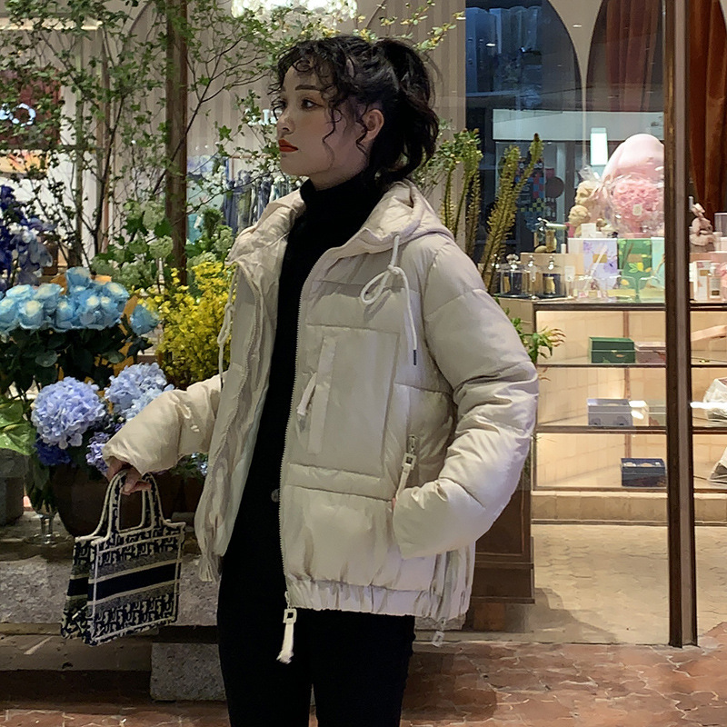 2020 Cotton Women Korean Version Fashion Short Down Female Winter Thickened Padded Jacket Coat, Black
2020 Cotton Women Korean Version Fashion Short Down Female Winter Thickened Padded Jacket Coat, Black