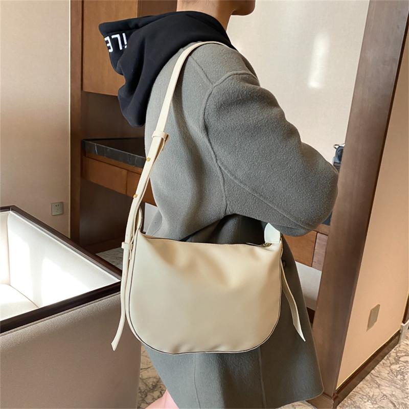 Shoulder Bags Soft PU Leather Messenger Handbags Solid Color Casual Shoulder Crossbody Bags Ladies Retro Underarm Bag #LR3, Coffee
Shoulder Bags Soft PU Leather Messenger Handbags Solid Color Casual Shoulder Crossbody Bags Ladies Retro Underarm Bag #LR3, Coffee