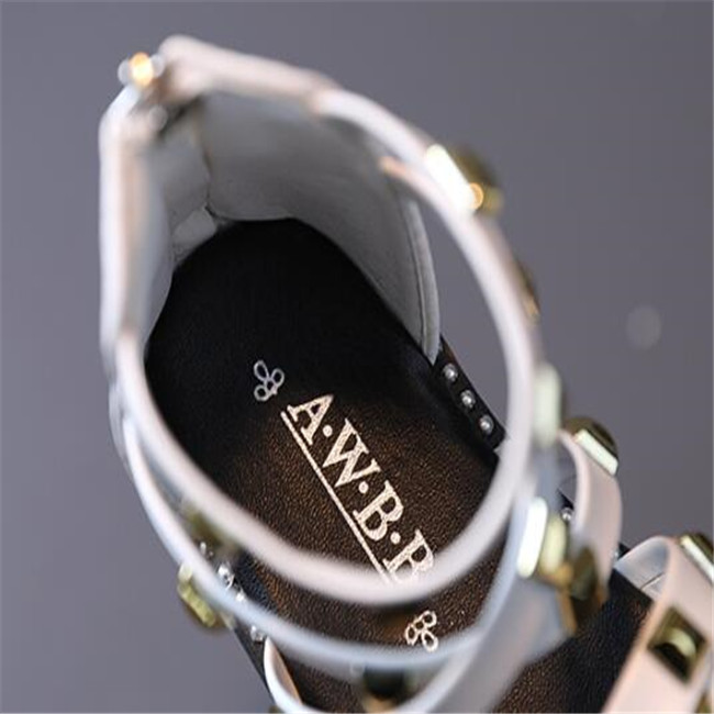 Girls Sandals 2022 Summer Children Gladiator Roman Sandals Rivets Classic Kids Beach Shoes Zipper Soft Leather Comfortable 21-30