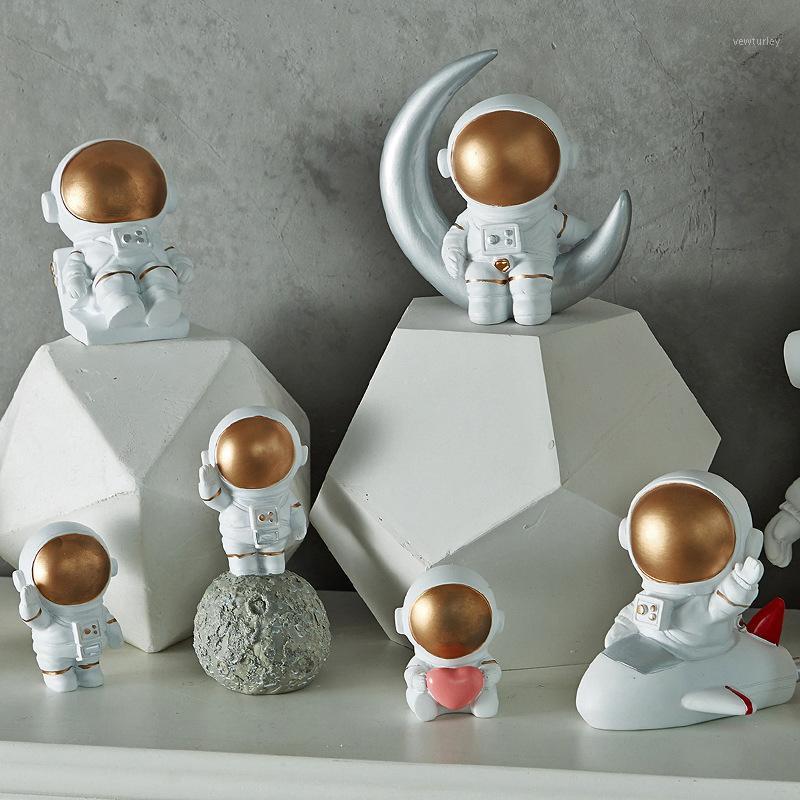 Nordic Style 3D Astronaut Figurines Home Decoration Crafts Moon Miniatures House Decor Planet Decorations for Kids Room Gifts1
Nordic Style 3D Astronaut Figurines Home Decoration Crafts Moon Miniatures House Decor Planet Decorations for Kids Room Gifts1