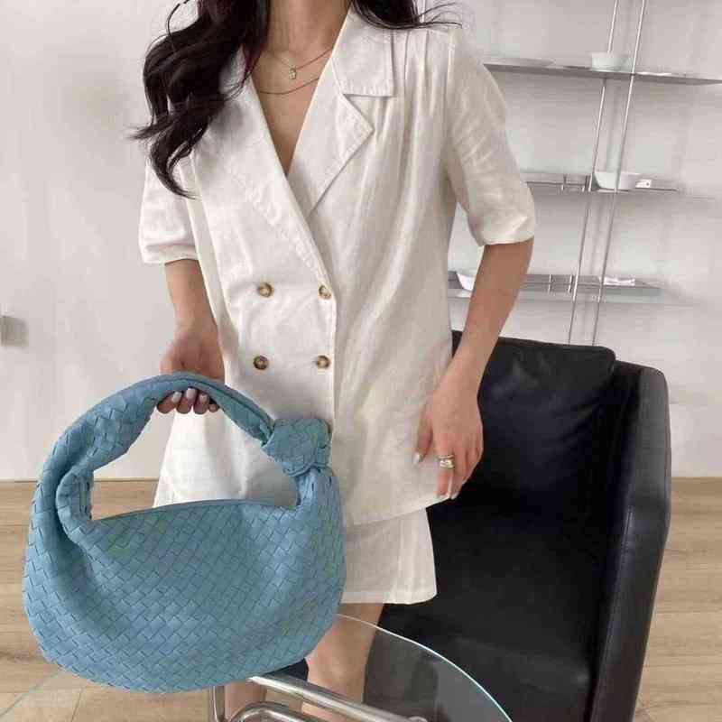 Cross Body Bags Fashion Handmade Woven Luxury Leather Printed Shoulder for Lady Crossbody Hobo Pu Knotted Handle Casual Handbag 1115
Cross Body Bags Fashion Handmade Woven Luxury Leather Printed Shoulder for Lady Crossbody Hobo Pu Knotted Handle Casual Handbag 1115