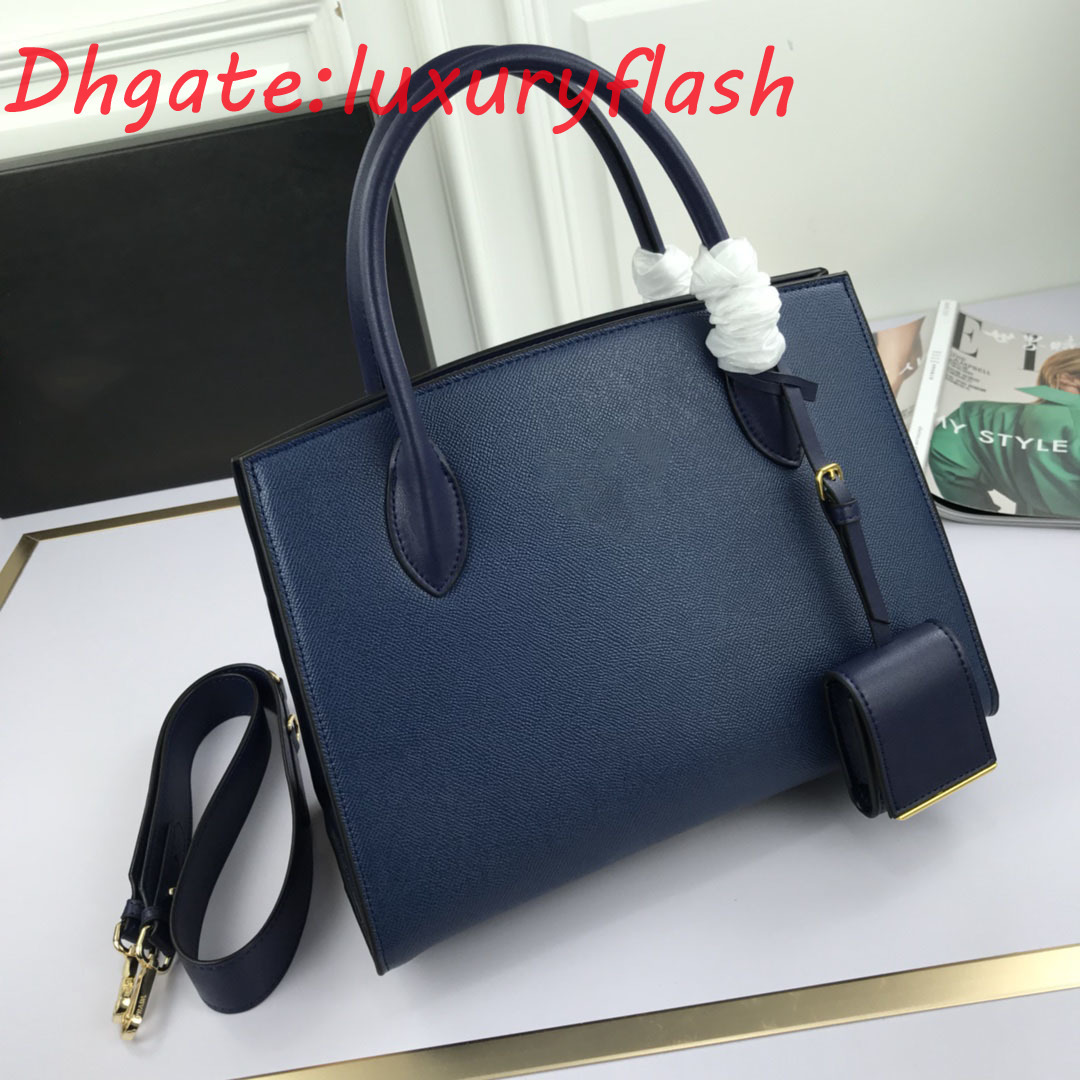 New luxury designer handbags handbag fashion shoulder bag leather material shoulder bag messenger bag business style design
New luxury designer handbags handbag fashion shoulder bag leather material shoulder bag messenger bag business style design