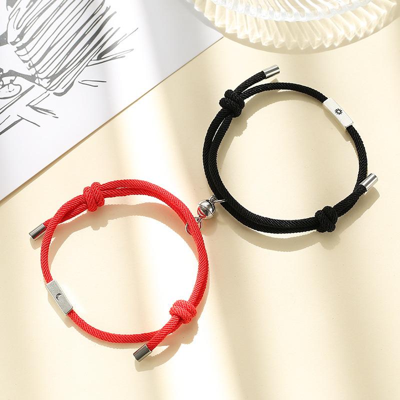 2pcs/Set Paired Magnetic Bracelet Handmade Sun Moon Graved Lovers Braclet Forever For Women Men Love Brazalete Jewelry Pulseira
2pcs/Set Paired Magnetic Bracelet Handmade Sun Moon Graved Lovers Braclet Forever For Women Men Love Brazalete Jewelry Pulseira