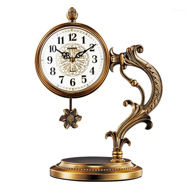 Simple Vintage Table Clock Pendulum Clock Living Room Bedroom Desktop Decor Europea Style Craft Mute Desktop OrnamentsLA241
Simple Vintage Table Clock Pendulum Clock Living Room Bedroom Desktop Decor Europea Style Craft Mute Desktop OrnamentsLA241