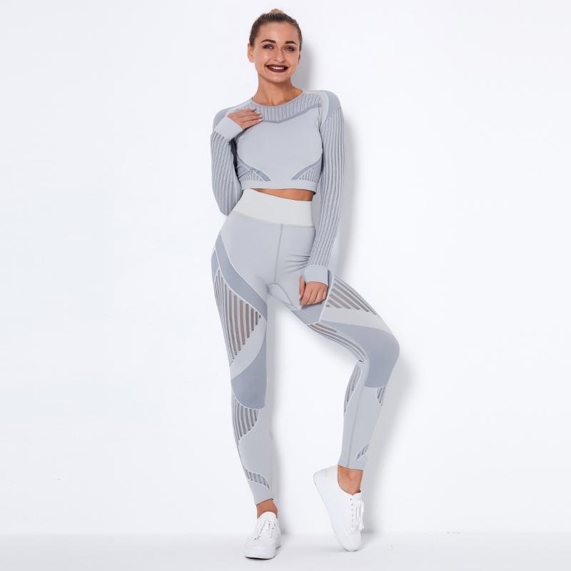 Seamless Sport Set Women Fitness Yoga Set Quick Dry Sports Long Sleeve Gym Clothes High Waist Leggings Workout Clothes for Women, Black
Seamless Sport Set Women Fitness Yoga Set Quick Dry Sports Long Sleeve Gym Clothes High Waist Leggings Workout Clothes for Women, Black