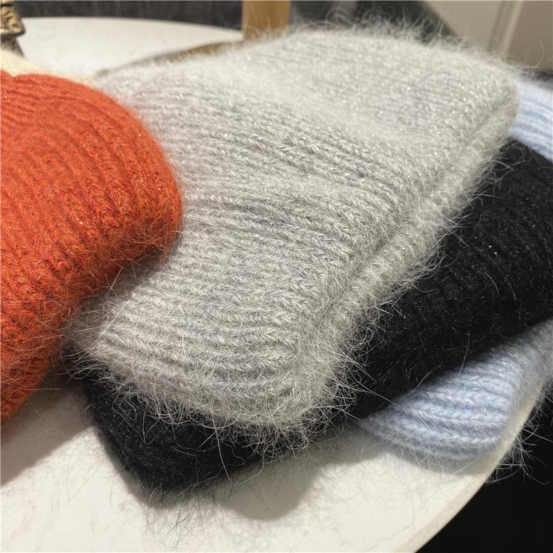 Fashion 9 Colorways Unisex Solid Color Fur Winter Beanies with Sequin Autumn Bonnet Acrylic Man/woman Warm Skullies Gift, Black
Fashion 9 Colorways Unisex Solid Color Fur Winter Beanies with Sequin Autumn Bonnet Acrylic Man/woman Warm Skullies Gift, Black