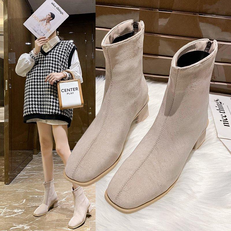 Thin High-heeled Women's Boots 2020 New Winter Net Red Back Zipper Square Toe Mid-heel Thick Heel Short Boots, Black 
Thin High-heeled Women's Boots 2020 New Winter Net Red Back Zipper Square Toe Mid-heel Thick Heel Short Boots, Black