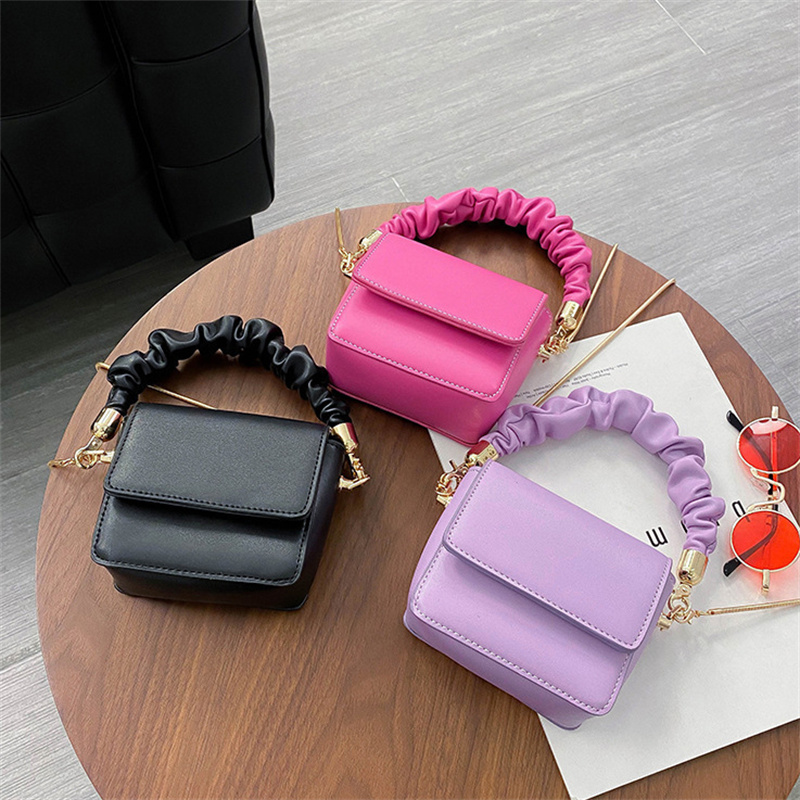 Cross Body Mini Square Tote Bag Lvs Purses 2022 High-quality PU Leather Women's Designer Handbag Chain Shoulder Messenger Travel Purses, Black
Cross Body Mini Square Tote Bag Lvs Purses 2022 High-quality PU Leather Women's Designer Handbag Chain Shoulder Messenger Travel Purses, Black