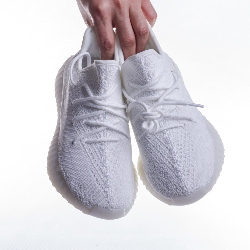 New Men Shoes Women Sneakers Yecheil Black Static Reflective Sports Running Shoes Synth Antlia V2 Glow Clay Beluga 2.0 Butter Semi Trainers, #0 socks
New Men Shoes Women Sneakers Yecheil Black Static Reflective Sports Running Shoes Synth Antlia V2 Glow Clay Beluga 2.0 Butter Semi Trainers, #0 socks