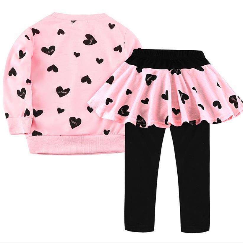 new Baby Girl Clothing Set Heart-shaped Print Bow Cute 2PCS Set Children Cloth Suit Top Tshirt + Pants High quality 2-7Y 201031