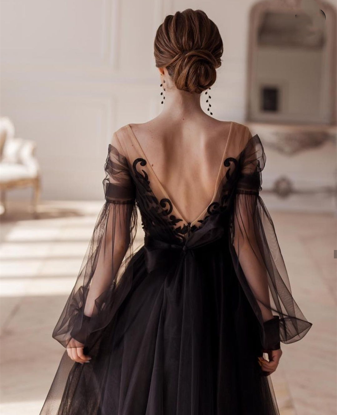 Vintage Black Princess Evening Dresses 2024 A-Line Illusion Long Sleeve V-Neck Lace Appliques Backless Ankle-Length Formal Party Gowns Prom Dress