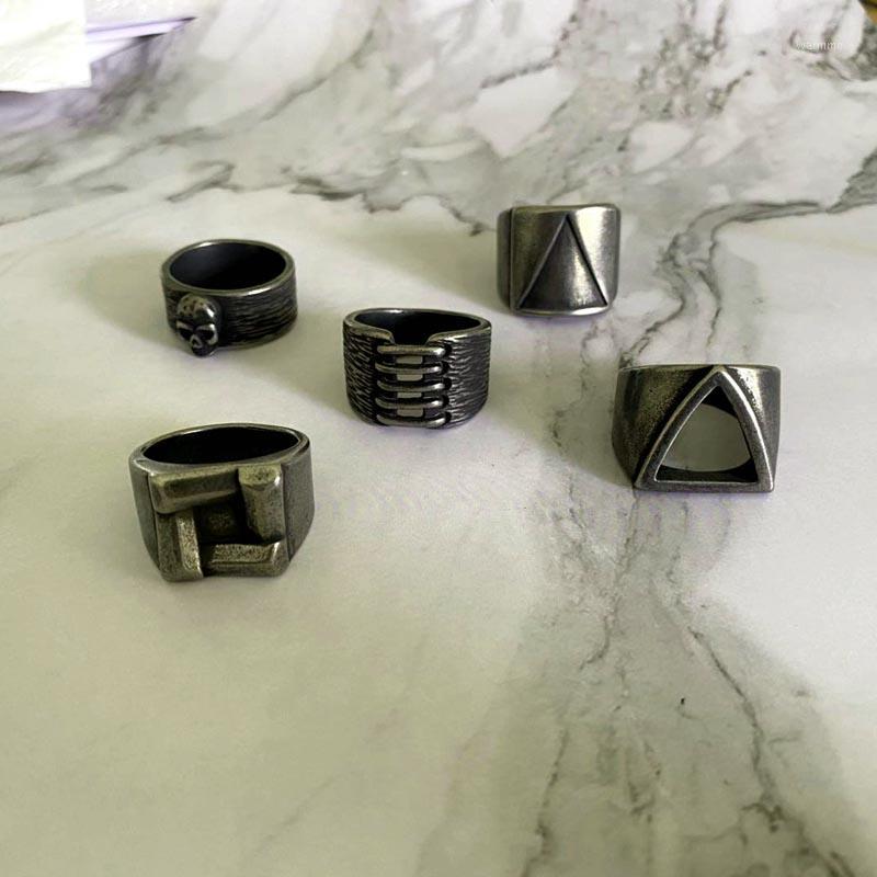 retro punk jewelry viking Triangle graphics fashion men's finger ring High quality vintage ring man Gift1
retro punk jewelry viking Triangle graphics fashion men's finger ring High quality vintage ring man Gift1