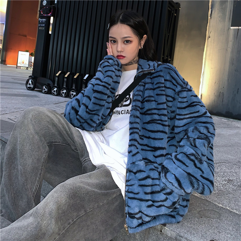 Harajuku Retro Winter Warm Coats Women Fashion Plush Zipper Pocket Jackets Zebra Striped Parka Outwear Coats 55454 201019