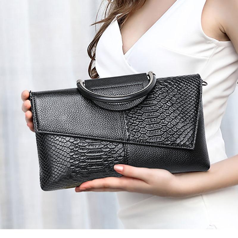 2021 New Luxury Design Female Handbag Soft Genuine Leather Women Top-Handle Bag High Quality Black Shoulder Bags For Women
2021 New Luxury Design Female Handbag Soft Genuine Leather Women Top-Handle Bag High Quality Black Shoulder Bags For Women