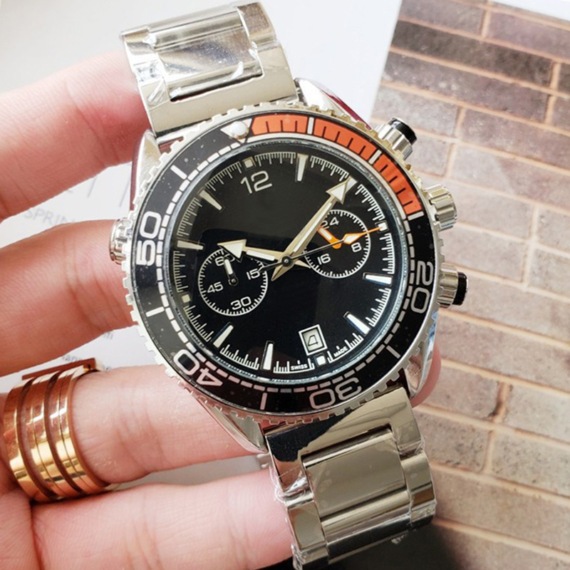 Mens Date Luxury Watch 600M Full Function Chrongraph Men Watches OS Quarz Movement Rubber Sports James bond 007 Skyfall montre de luxe Master Wristwatches, Box
Mens Date Luxury Watch 600M Full Function Chrongraph Men Watches OS Quarz Movement Rubber Sports James bond 007 Skyfall montre de luxe Master Wristwatches, Box