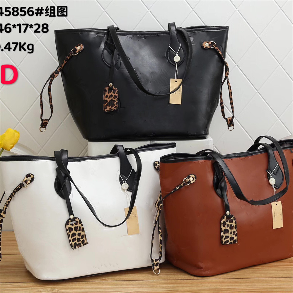 Women Luxurys Designers Bags 2022 Fashion Women's Shoulder Handbags Cross Body Cowhide Material Women Upgraded version Messenger Shopping Bag, Black
Women Luxurys Designers Bags 2022 Fashion Women's Shoulder Handbags Cross Body Cowhide Material Women Upgraded version Messenger Shopping Bag, Black