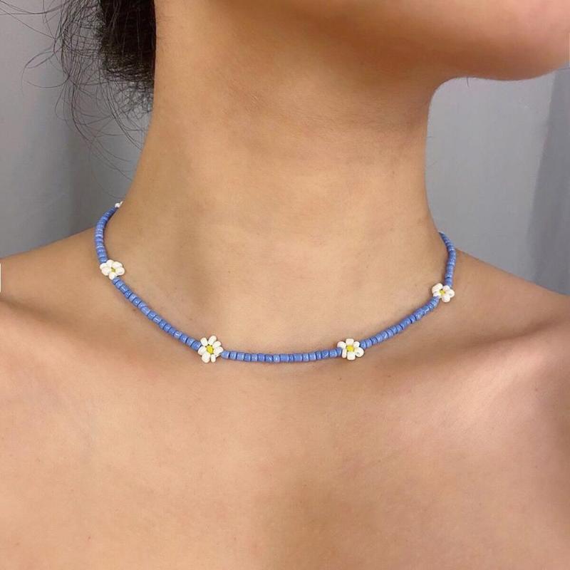 Bohemian Handmade Daisy Flowers Seed Bead Choker Necklace Mini Acrylic Beads Short Collar Clavicle Chain Necklace Summer Bijoux
Bohemian Handmade Daisy Flowers Seed Bead Choker Necklace Mini Acrylic Beads Short Collar Clavicle Chain Necklace Summer Bijoux