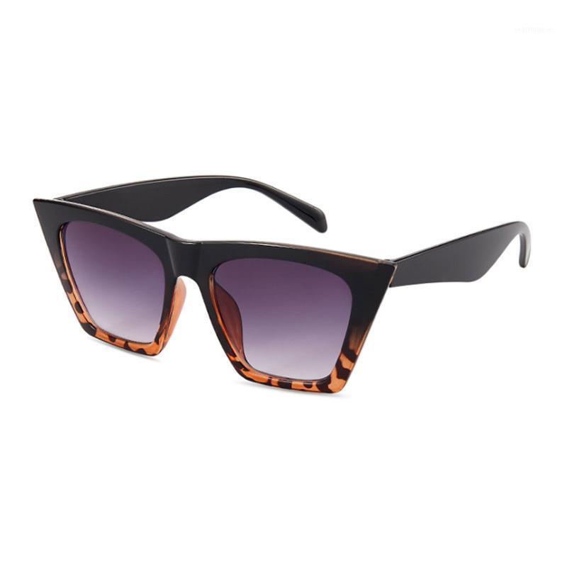 Female Vintage Sunglasses Women Fashion Cat Eye Luxury Sun Glasses Classic Shopping Lady Black UV4001
Female Vintage Sunglasses Women Fashion Cat Eye Luxury Sun Glasses Classic Shopping Lady Black UV4001