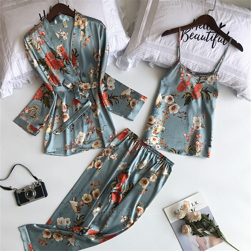 9Color Women Pajamas Sets with Pants 3Pcs Satin Silk Print Floral Pink Night Home Wear Pyjama Sleep Women's Clothing 201105, Beige
9Color Women Pajamas Sets with Pants 3Pcs Satin Silk Print Floral Pink Night Home Wear Pyjama Sleep Women's Clothing 201105, Beige