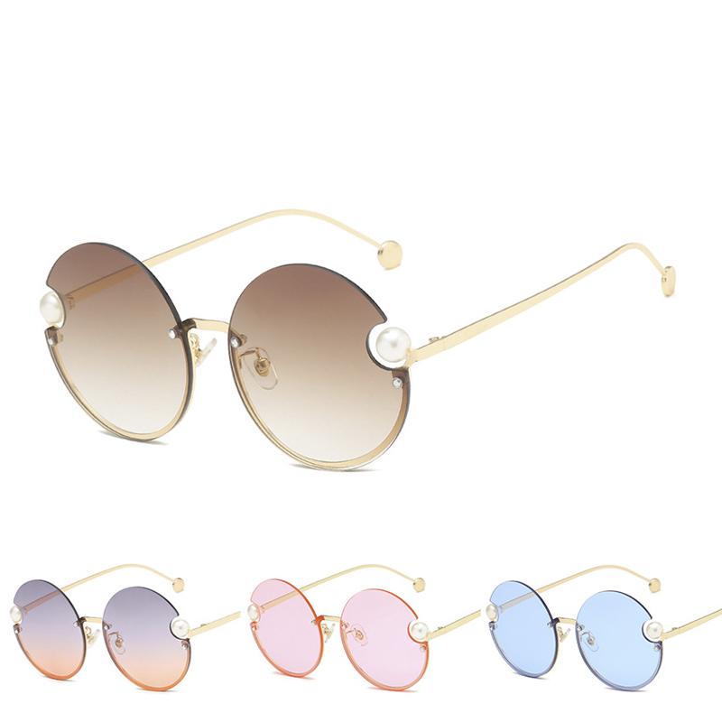 Newest Sexy Round Pearl Sunglasses Women Design Lady Sun Glasses Vintage Shades Outdoor Travel Eyewear Oculos UV400
Newest Sexy Round Pearl Sunglasses Women Design Lady Sun Glasses Vintage Shades Outdoor Travel Eyewear Oculos UV400