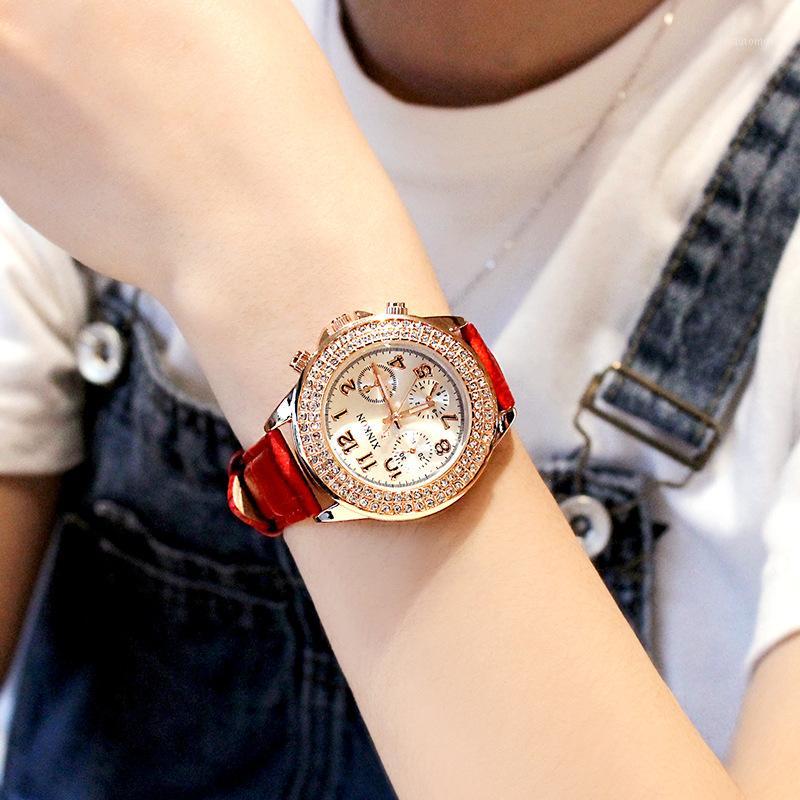 Women Watches Big Bling White Rhinestone New Fashion Design Quartz Watch Women Dress Wristwatches Leather Band Strap Gift1
Women Watches Big Bling White Rhinestone New Fashion Design Quartz Watch Women Dress Wristwatches Leather Band Strap Gift1