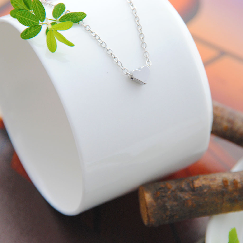 Free shipping Designer Jewelry Love Fashion Gold Heart Pendant Necklace for Women girls Free shipping