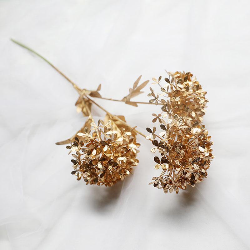 New Christmas Decoration Golden Artificial Plant Branch Dandelion Wedding Plastic Fake Flower Grass For Home Decor1
New Christmas Decoration Golden Artificial Plant Branch Dandelion Wedding Plastic Fake Flower Grass For Home Decor1