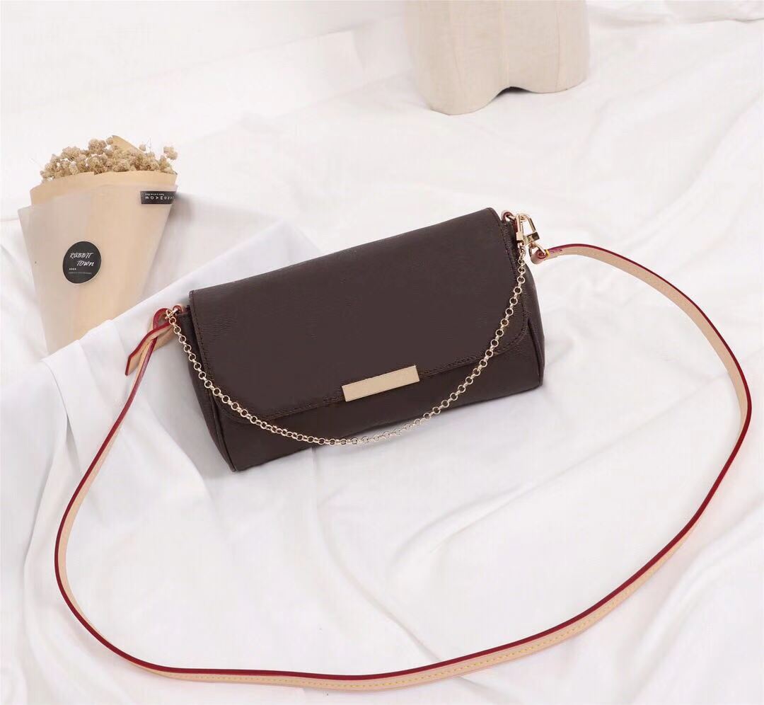 Wholesale Women Handbag Stylish Women Golden Chain Short Shoulder Bag Engraved Front Plate Leather Strap Cross Body Lady Bag M40718, White check
Wholesale Women Handbag Stylish Women Golden Chain Short Shoulder Bag Engraved Front Plate Leather Strap Cross Body Lady Bag M40718, White check