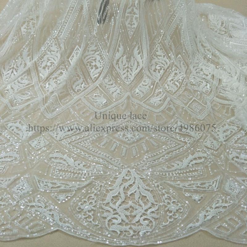 2020 Heavy beading lace fabric wedding dress fabric tulle beading 130 cm width ivory bridal lace list for 1 yard
2020 Heavy beading lace fabric wedding dress fabric tulle beading 130 cm width ivory bridal lace list for 1 yard