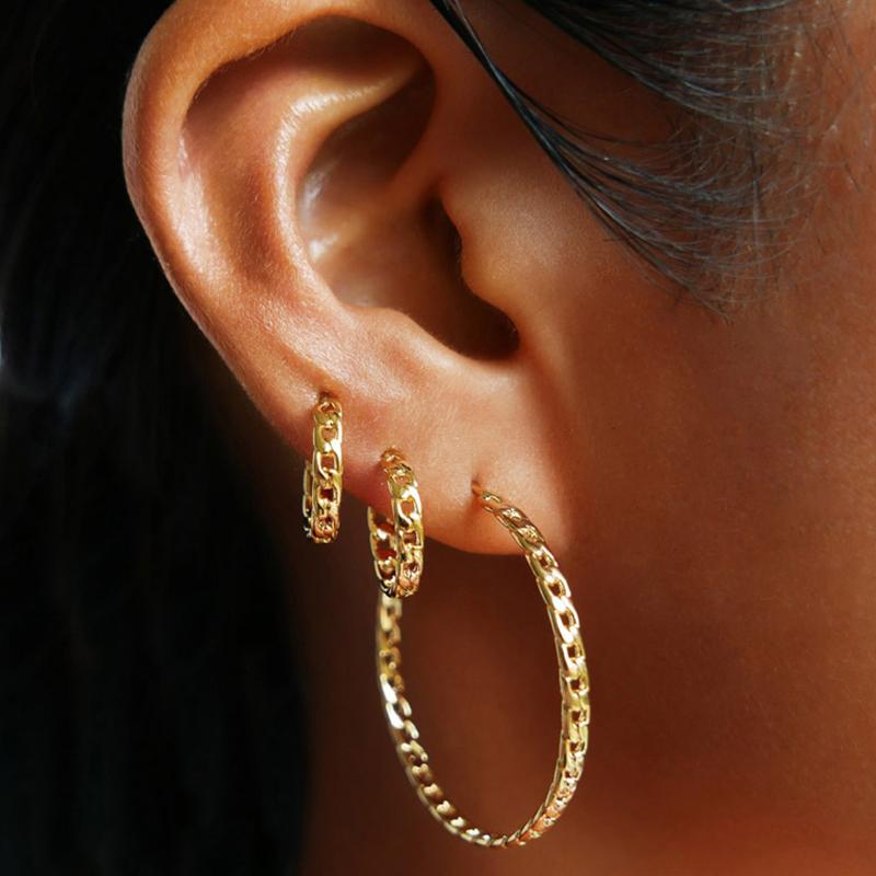 Peri'sBox 2 Size Gold Silver Color Thick Chain Hoop Earrings Circle Big Hoop Earrings for Women Curb Link Minimalist
Peri'sBox 2 Size Gold Silver Color Thick Chain Hoop Earrings Circle Big Hoop Earrings for Women Curb Link Minimalist
