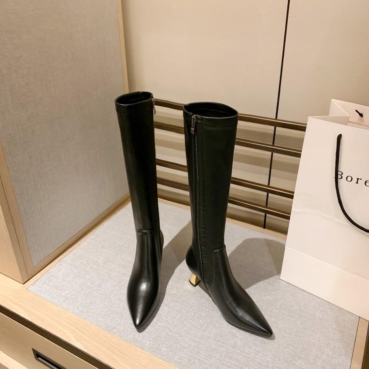 MLJUESE 2021 women knee-high boots cow leather winter short plush beige color pointed toe high heels female high boots size 40, Black
MLJUESE 2021 women knee-high boots cow leather winter short plush beige color pointed toe high heels female high boots size 40, Black