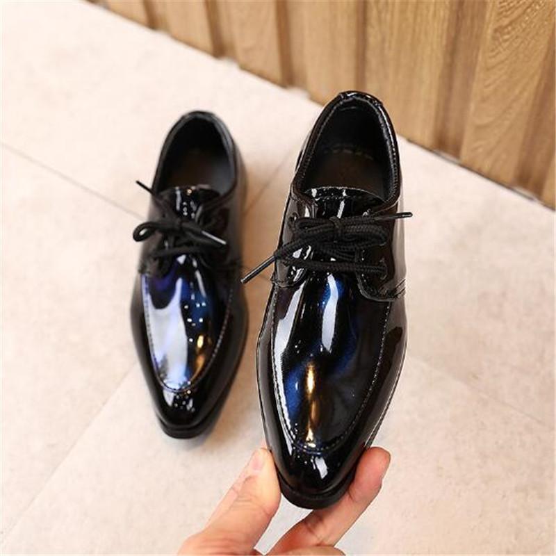 Boys' Leather Shoes Autumn 2020 British Style Fashion Low-heel Student Performance Pointed Toe Children Shoes, Black-red
Boys' Leather Shoes Autumn 2020 British Style Fashion Low-heel Student Performance Pointed Toe Children Shoes, Black-red