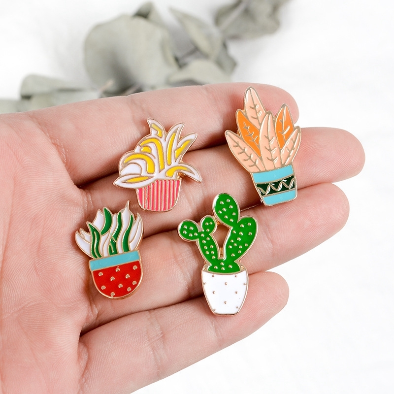 13pcs/lot Enamel Mixed Color Cactus Brooch Pins Ornaments Jackets Badge Lapel pin jewelry Gift for Children Girls, XZ1455 201009