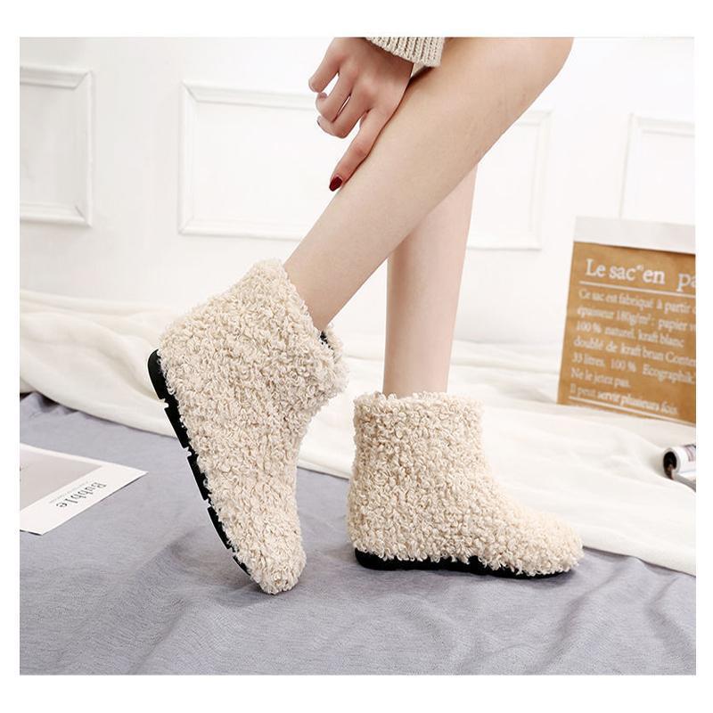 Winter Boots For Teen Girls Wool Plus Velvet Warm Fashion Pure Color Furry Girls Shoes 2021 All-Match Teenage Snowboots Suitable1, Black
Winter Boots For Teen Girls Wool Plus Velvet Warm Fashion Pure Color Furry Girls Shoes 2021 All-Match Teenage Snowboots Suitable1, Black