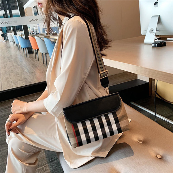 lady Classic Single Chain Shoulder Bags Designer Handbags Cross Body Hot Floral High quality new totes purse Women fashion flap Gold popular top plain great Wallets
lady Classic Single Chain Shoulder Bags Designer Handbags Cross Body Hot Floral High quality new totes purse Women fashion flap Gold popular top plain great Wallets
