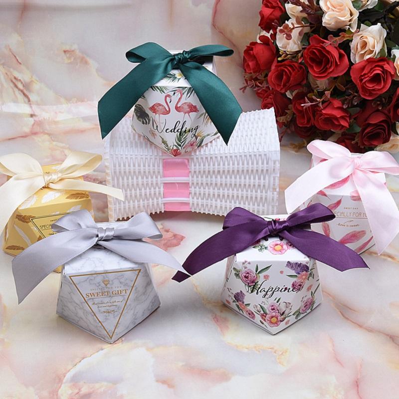 10pcs/20pcs/50pcs Wedding Favor Boxes Sweet Gift Candy Boxes for Wedding Baby Shower Birthday Guests Favors Event Party Supplies
10pcs/20pcs/50pcs Wedding Favor Boxes Sweet Gift Candy Boxes for Wedding Baby Shower Birthday Guests Favors Event Party Supplies