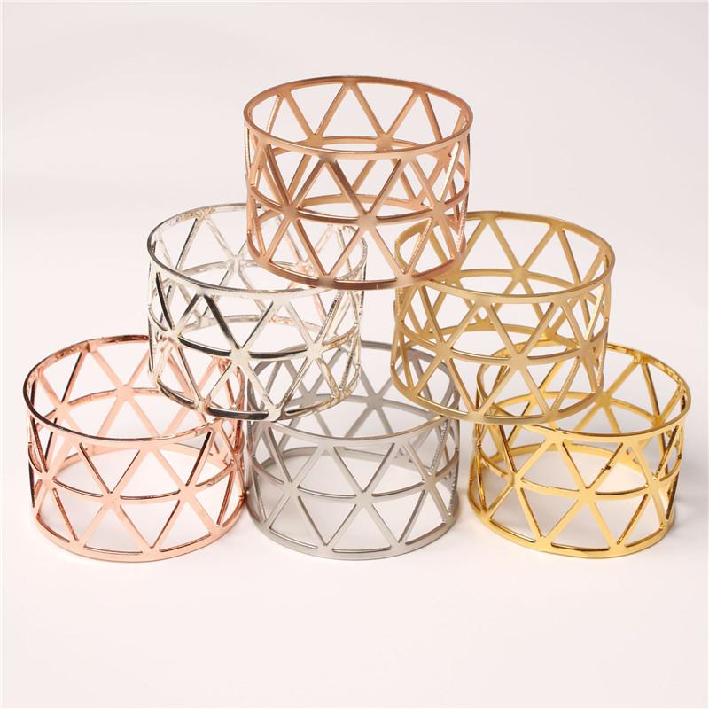 Hollow Triangle Napkin Rings Napkin Holders For Wedding Dinners Party Hotel Wedding Table Decoration Supplies Napkin Buckle GWB4898
Hollow Triangle Napkin Rings Napkin Holders For Wedding Dinners Party Hotel Wedding Table Decoration Supplies Napkin Buckle GWB4898