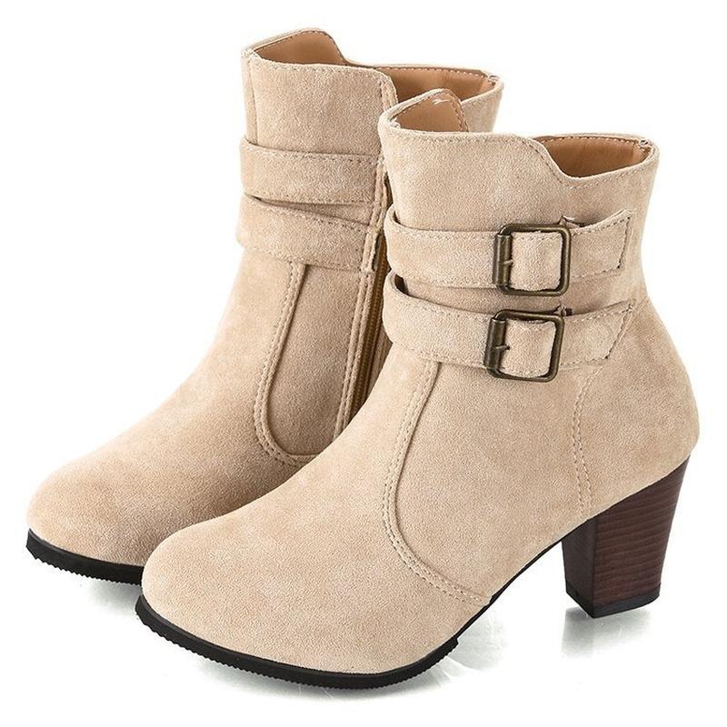 Women's Boots 2020 New Large Size Women's Shoes Fashion Thick Heel Round Head Belt Buckle Non-slip Breathable Short Boots Women, Beige
Women's Boots 2020 New Large Size Women's Shoes Fashion Thick Heel Round Head Belt Buckle Non-slip Breathable Short Boots Women, Beige
