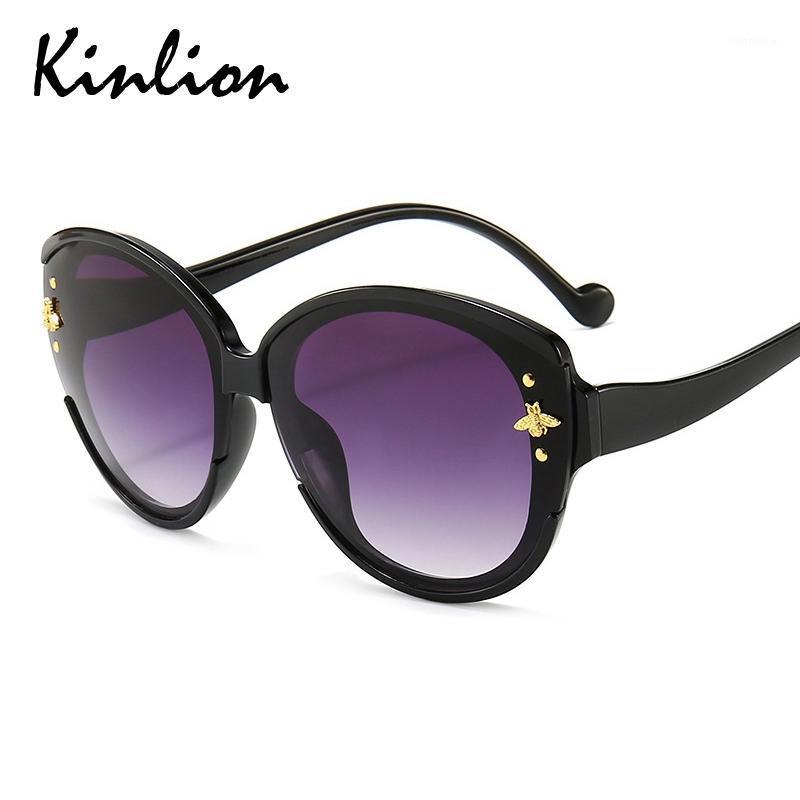 Kinlion Vintage Oversized Bees Sunglasses Women Ladies Plastic Retro Curved Legs Sunglass Feminino Sun Glasses1
Kinlion Vintage Oversized Bees Sunglasses Women Ladies Plastic Retro Curved Legs Sunglass Feminino Sun Glasses1
