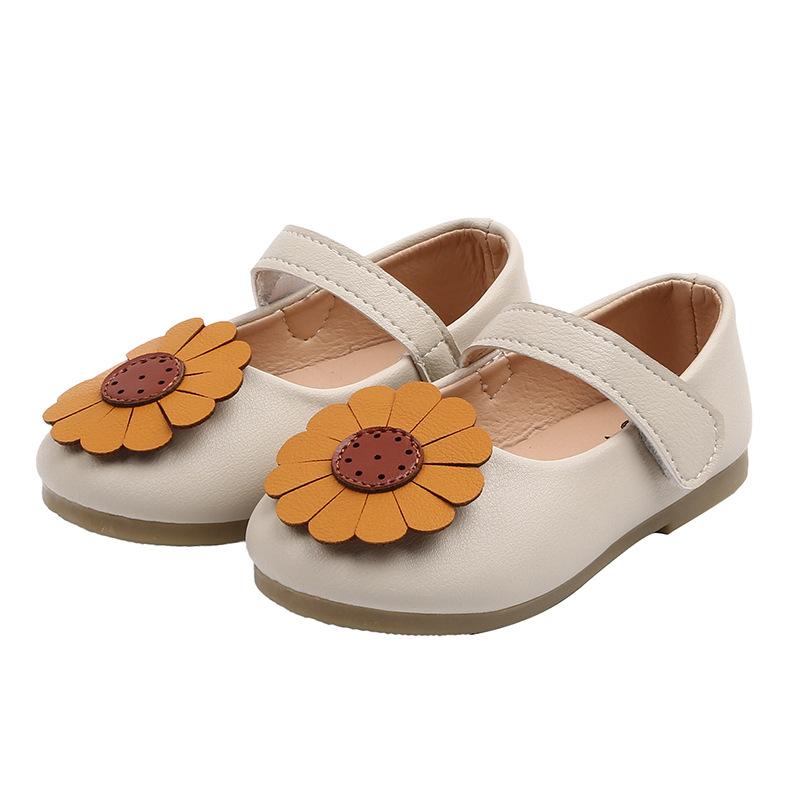 Girls Leather Shoes Autumn New Flat Sunflower Princess Shoe Soft Bottom Kids Girls Dancing Shoes size 21-30 SHS049, Shs049black
Girls Leather Shoes Autumn New Flat Sunflower Princess Shoe Soft Bottom Kids Girls Dancing Shoes size 21-30 SHS049, Shs049black