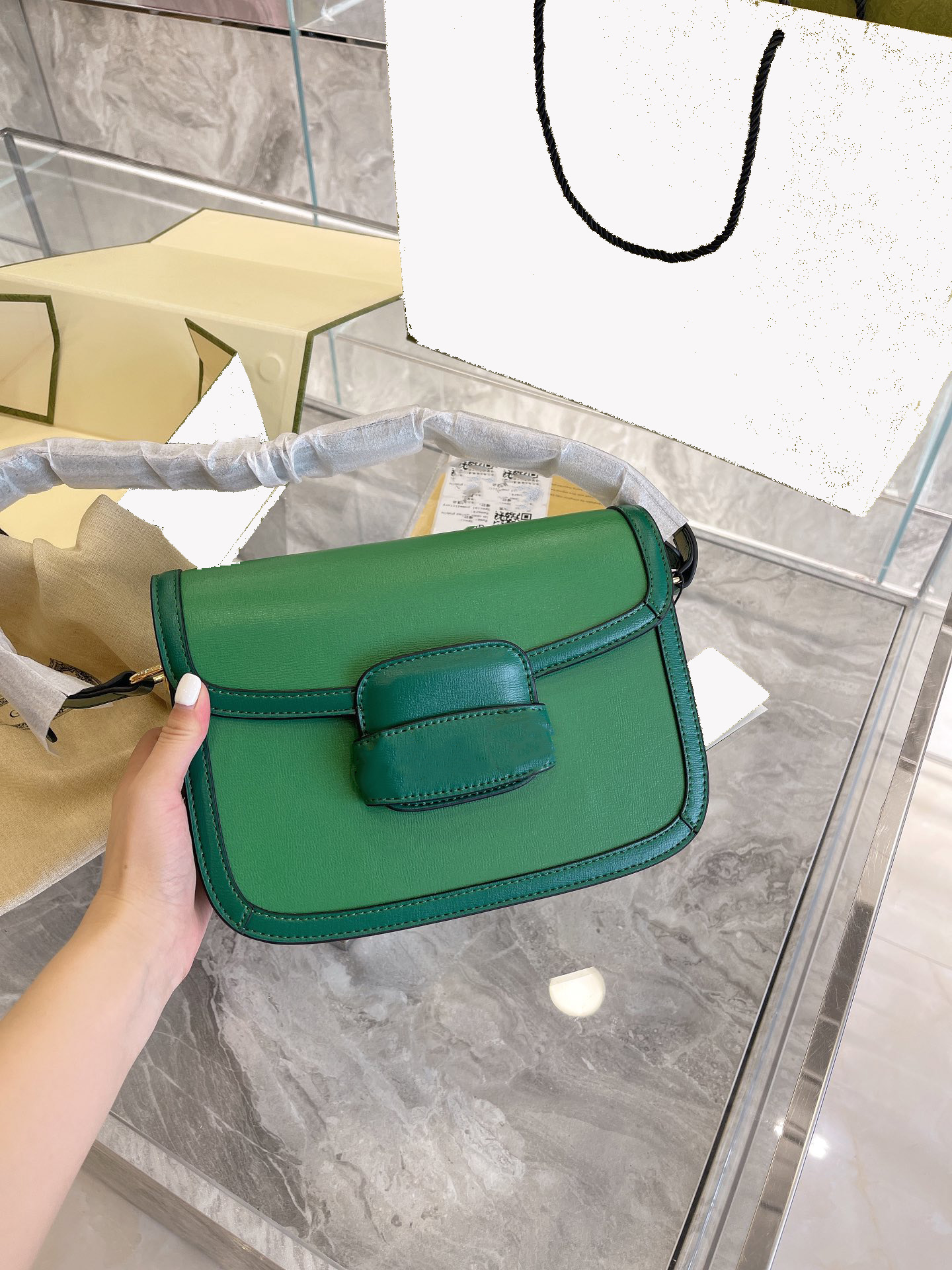 designer bags saddle Real Leather Handbag Luxury man Shoulder Crossbody Wallet Purses, Red
designer bags saddle Real Leather Handbag Luxury man Shoulder Crossbody Wallet Purses, Red