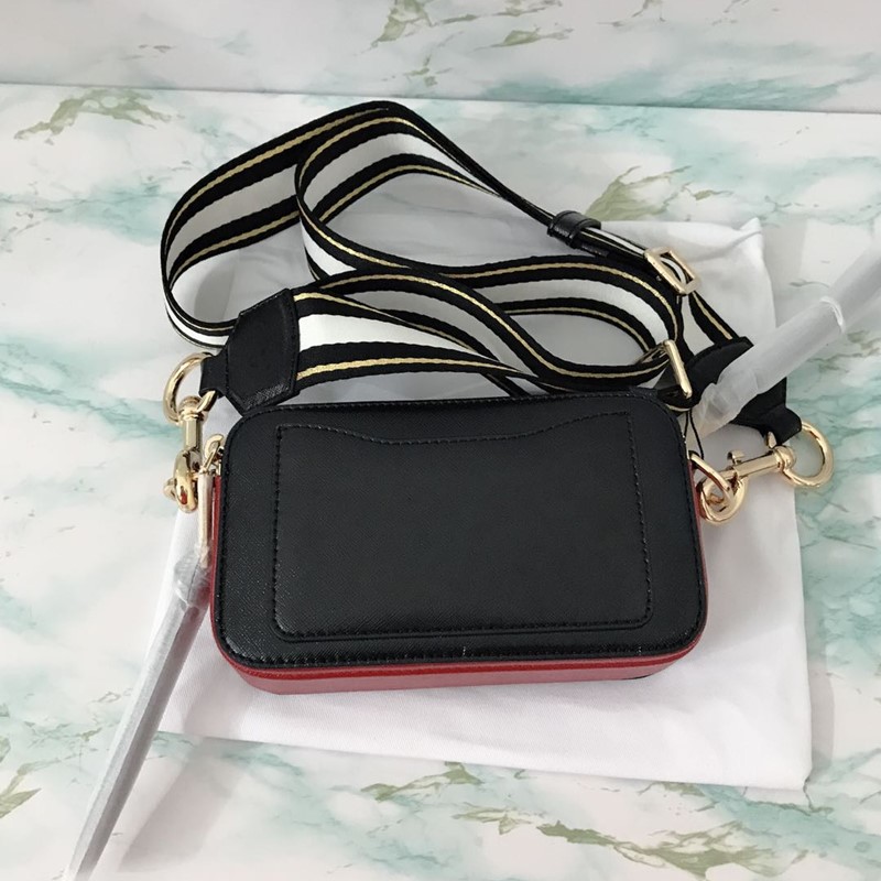 2020 fashion Color Wide Shoulder Strap Flap Handbag Retro Tassel Saddle Square Hand Bag Shoulder Bag Messenger Crossbody Zip Handbag
2020 fashion Color Wide Shoulder Strap Flap Handbag Retro Tassel Saddle Square Hand Bag Shoulder Bag Messenger Crossbody Zip Handbag