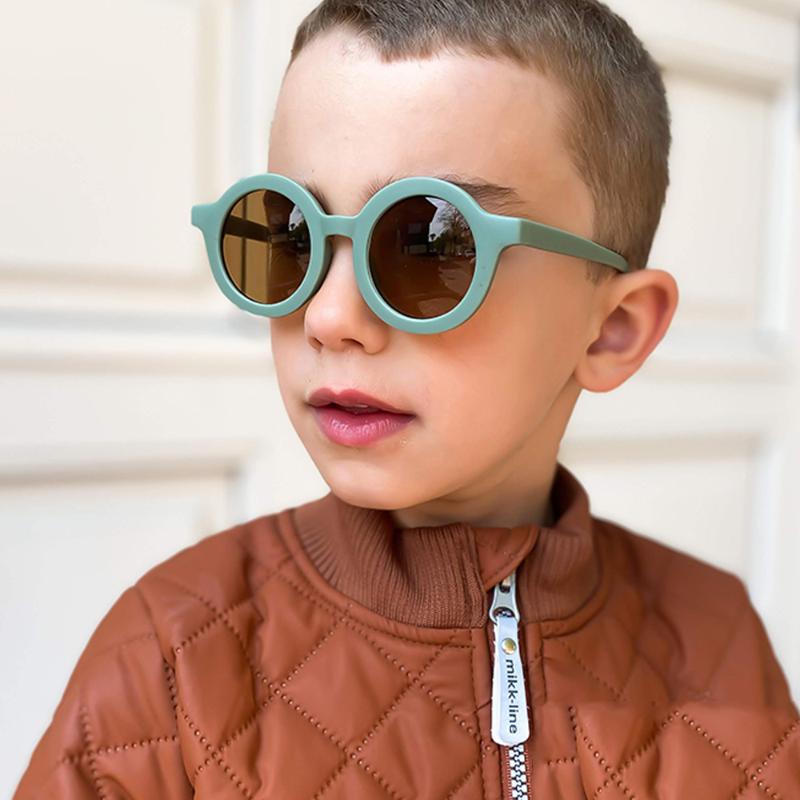 Sunglasses 5 Pieces Wholesale Fashion Round Kids Sun Glasses Boy Girls Vintage UV Protection Children Baby Eyewear Drop
Sunglasses 5 Pieces Wholesale Fashion Round Kids Sun Glasses Boy Girls Vintage UV Protection Children Baby Eyewear Drop