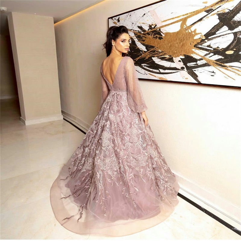 Pink Long Sleeves Prom Dresses Sexy V Neck Backless Appliqued Lace Chic A Line Evening Dresses Sweep Train Custom Made Pageant Gowns